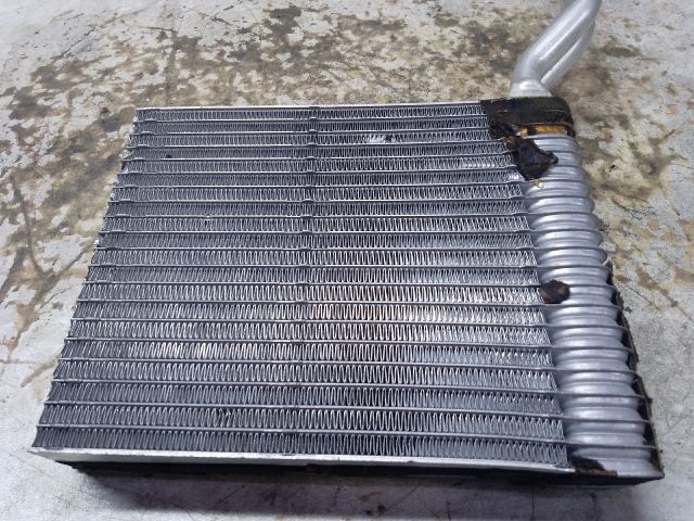 bontott FORD FOCUS C-MAX I Fűtőradiátor