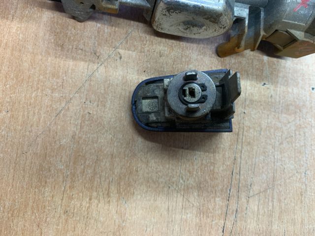 bontott FORD FOCUS C-MAX I Gyújtáskapcsoló