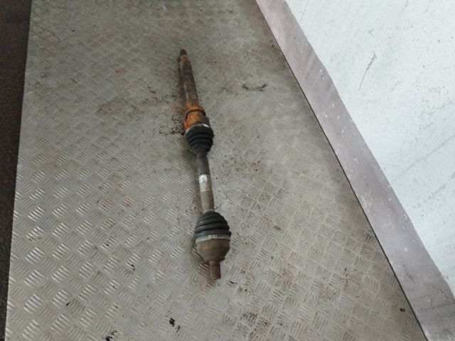 bontott FORD FOCUS C-MAX I Jobb első Csonkállvány Kerékaggyal