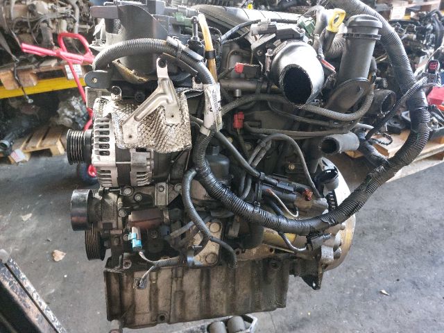 bontott FORD FOCUS C-MAX I Komplett Motor (Segédberendezésekkel)