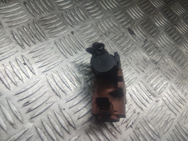 bontott FORD FOCUS C-MAX I Lefújószelep