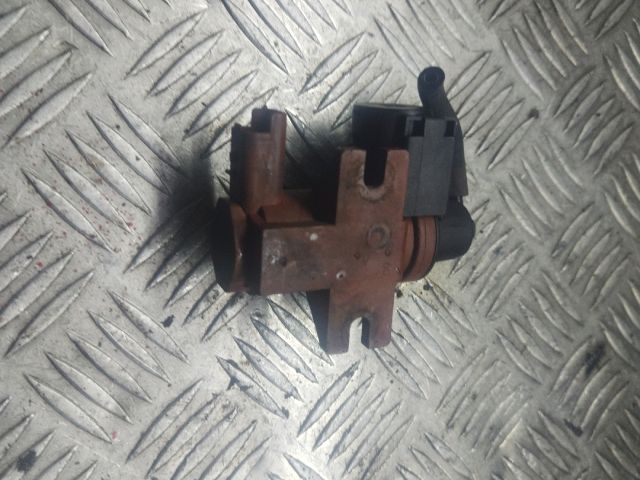 bontott FORD FOCUS C-MAX I Lefújószelep