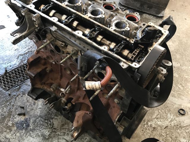 bontott FORD FOCUS C-MAX I Motor (Fűzött blokk hengerfejjel)