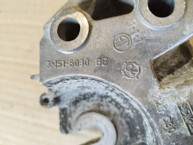 bontott FORD FOCUS C-MAX I Motor Tartó Bak Jobb