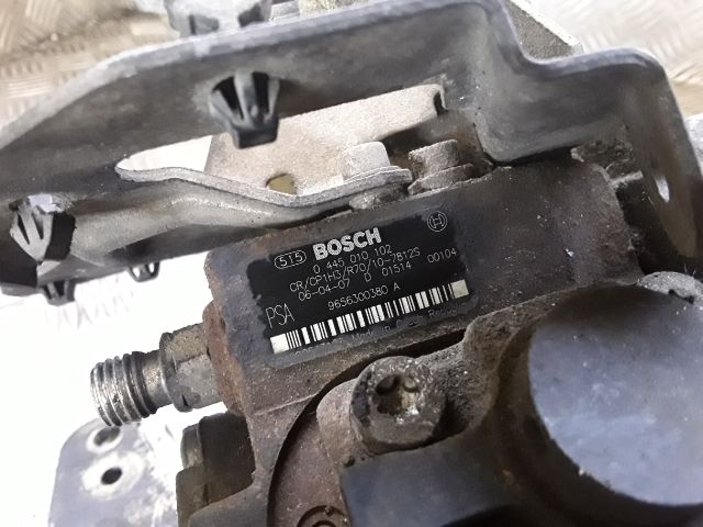 bontott FORD FOCUS C-MAX I Nagynyomású Szivattyú