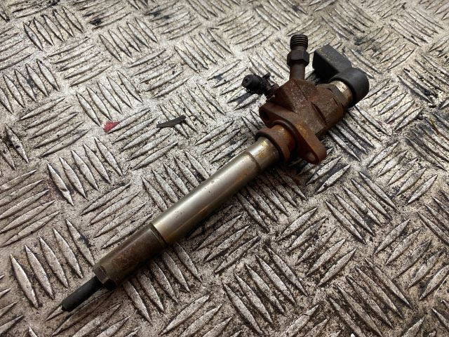 bontott FORD FOCUS C-MAX I Porlasztó (1 db)