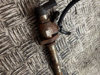 bontott FORD FOCUS C-MAX I Porlasztó (1 db)