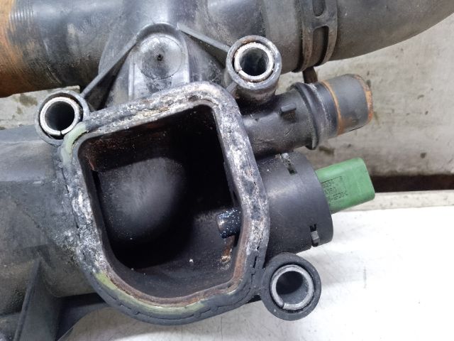 bontott FORD FOCUS C-MAX I Termosztátház