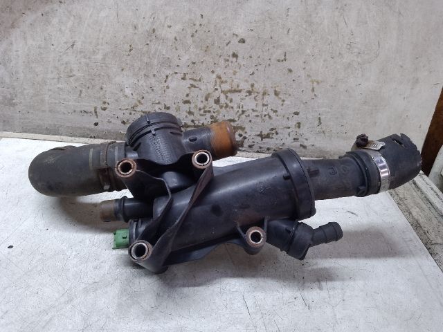 bontott FORD FOCUS C-MAX I Termosztátház