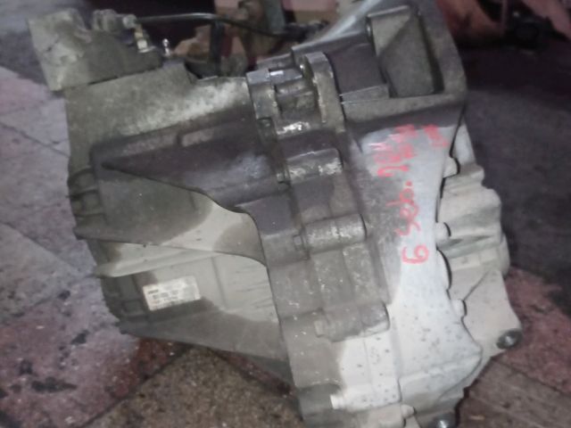 bontott FORD FOCUS C-MAX I Váltó (Mechanikus)
