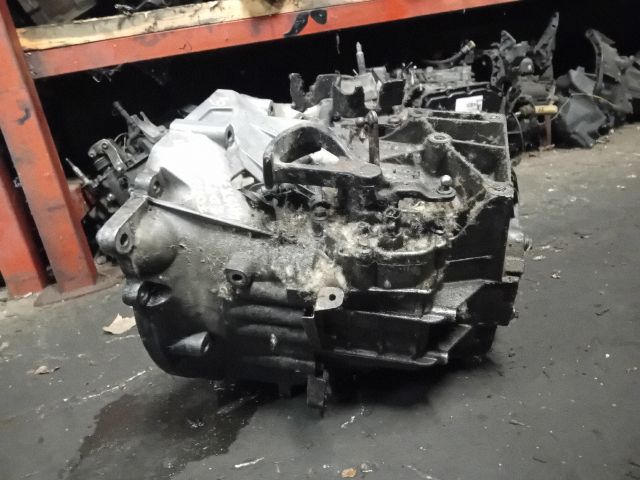 bontott FORD FOCUS C-MAX I Váltó (Mechanikus)