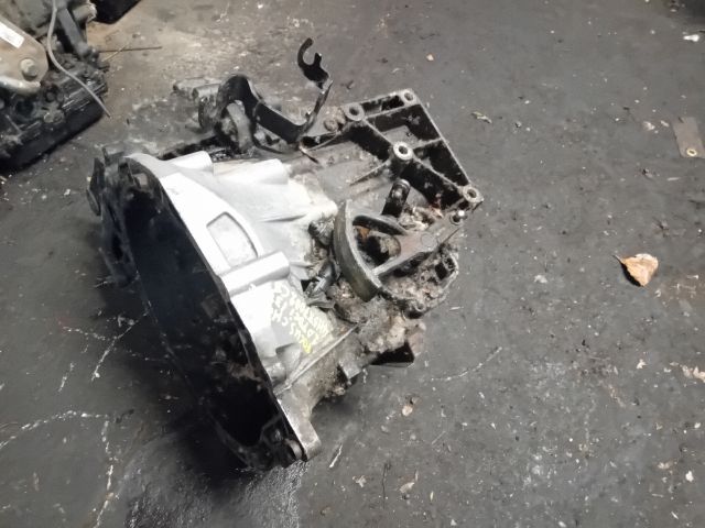 bontott FORD FOCUS C-MAX I Váltó (Mechanikus)