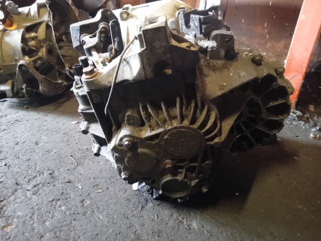 bontott FORD FOCUS C-MAX I Váltó (Mechanikus)