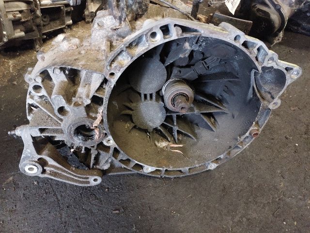 bontott FORD FOCUS C-MAX I Váltó (Mechanikus)