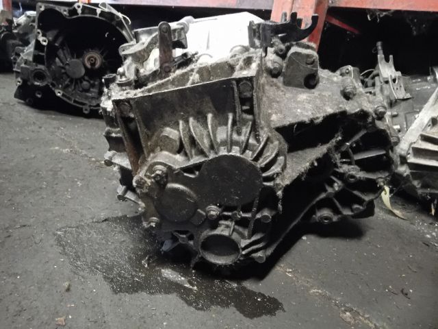 bontott FORD FOCUS C-MAX I Váltó (Mechanikus)