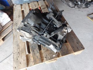 bontott FORD FOCUS C-MAX I Váltó (Mechanikus)