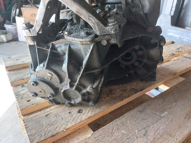 bontott FORD FOCUS C-MAX I Váltó (Mechanikus)