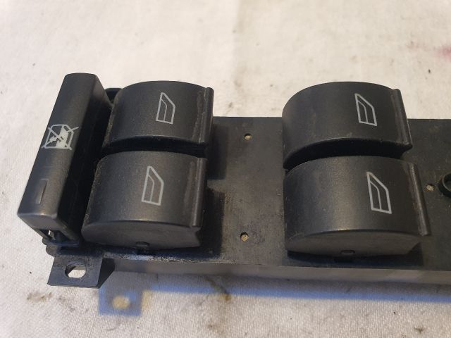 bontott FORD FOCUS C-MAX I Ablakemelő és Tükör Kapcsoló