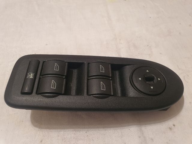 bontott FORD FOCUS C-MAX I Ablakemelő és Tükör Kapcsoló