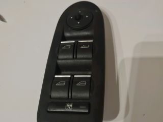 bontott FORD FOCUS C-MAX I Ablakemelő Kapcsoló Négyes / Kettes