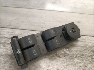 bontott FORD FOCUS C-MAX I Ablakemelő Kapcsoló Négyes / Kettes