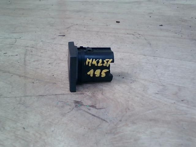 bontott FORD FOCUS C-MAX I Ablakfűtés Kapcsoló