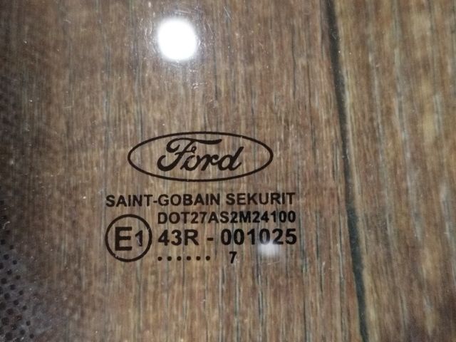 bontott FORD FOCUS C-MAX I Bal C Oszlop Oldalablak Üveg