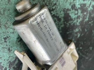 bontott FORD FOCUS C-MAX I Bal első Ablakemelő Motor