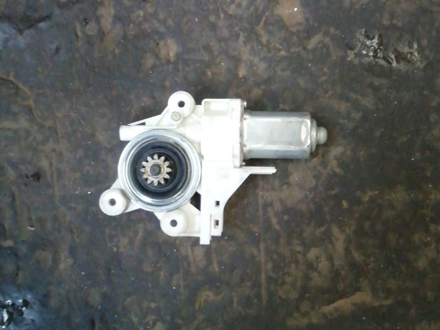 bontott FORD FOCUS C-MAX I Bal első Ablakemelő Motor