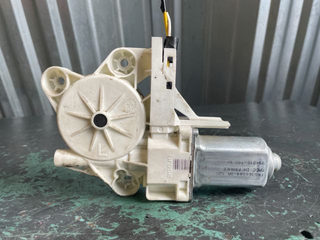 bontott FORD FOCUS C-MAX I Bal első Ablakemelő Motor