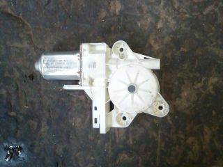 bontott FORD FOCUS C-MAX I Bal első Ablakemelő Motor