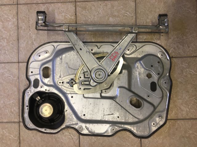 bontott FORD FOCUS C-MAX I Bal első Ablakemelő Szerkezet (Elektromos)