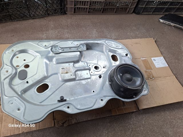 bontott FORD FOCUS C-MAX I Bal első Ablakemelő Szerkezet (Mechanikus)