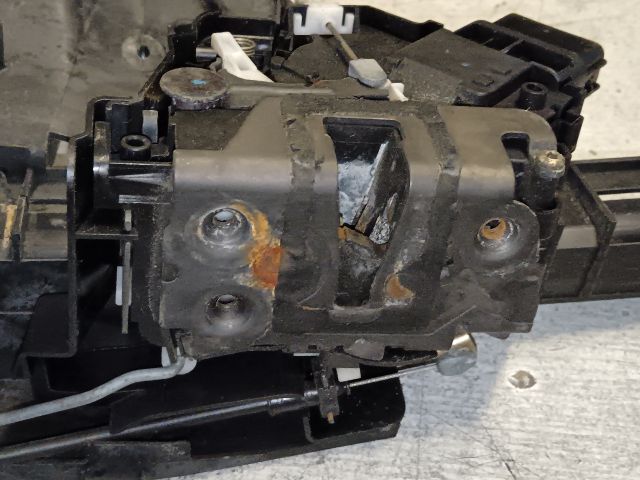 bontott FORD FOCUS C-MAX I Bal első Ajtózár