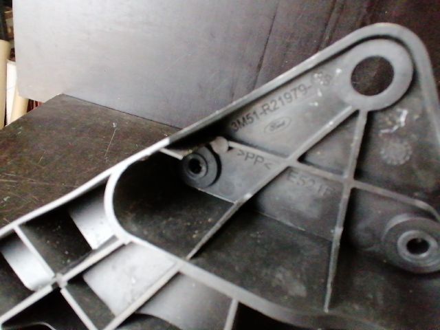 bontott FORD FOCUS C-MAX I Bal első Ajtózár