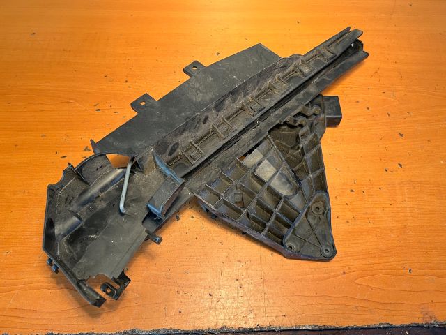 bontott FORD FOCUS C-MAX I Bal első Ajtózár