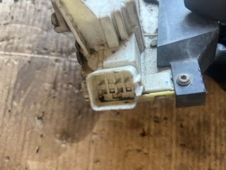 bontott FORD FOCUS C-MAX I Bal első Ajtózár