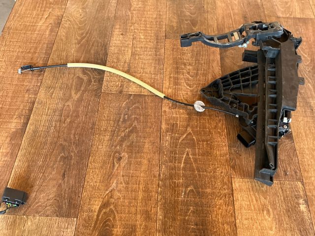 bontott FORD FOCUS C-MAX I Bal első Ajtózár