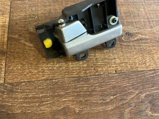 bontott FORD FOCUS C-MAX I Bal első Belső Kilincs