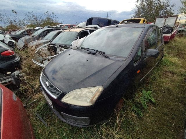 bontott FORD FOCUS C-MAX I Bal első Dobbetét (Kerékjárati, Műanyag)