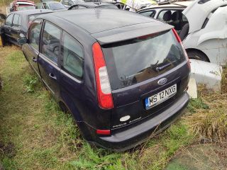 bontott FORD FOCUS C-MAX I Bal első Dobbetét (Kerékjárati, Műanyag)