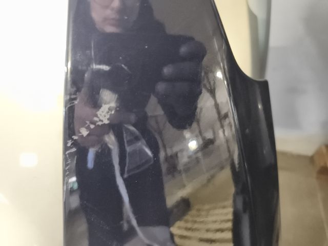 bontott FORD FOCUS C-MAX I Bal első Sárvédő