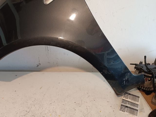 bontott FORD FOCUS C-MAX I Bal első Sárvédő