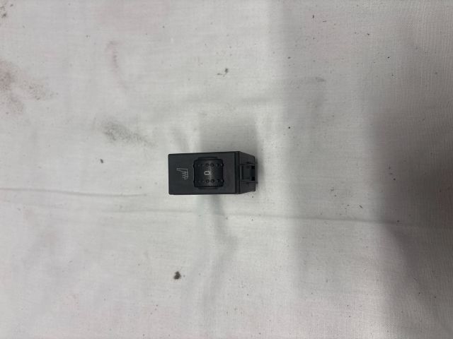 bontott FORD FOCUS C-MAX I Bal első Ülésfűtés Kapcsoló