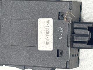 bontott FORD FOCUS C-MAX I Bal első Ülésfűtés Kapcsoló