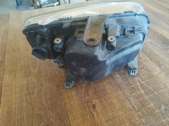 bontott FORD FOCUS C-MAX I Bal Fényszóró