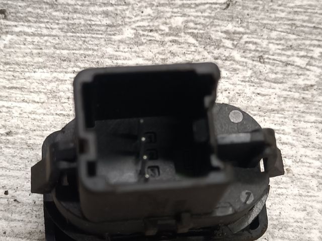 bontott FORD FOCUS C-MAX I Bal hátsó Ablakemelő Kapcsoló