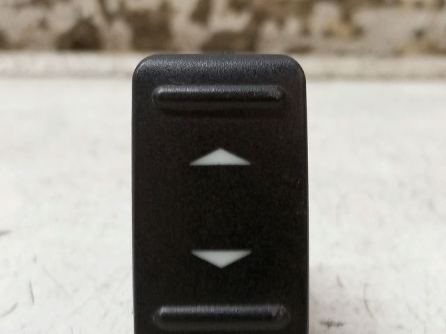 bontott FORD FOCUS C-MAX I Bal hátsó Ablakemelő Kapcsoló