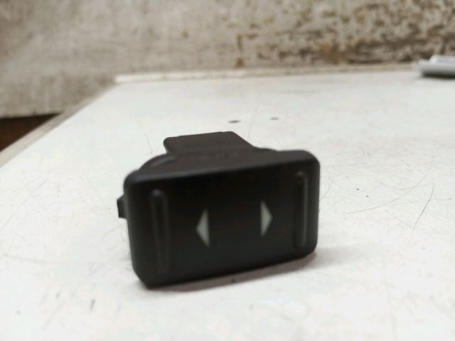 bontott FORD FOCUS C-MAX I Bal hátsó Ablakemelő Kapcsoló