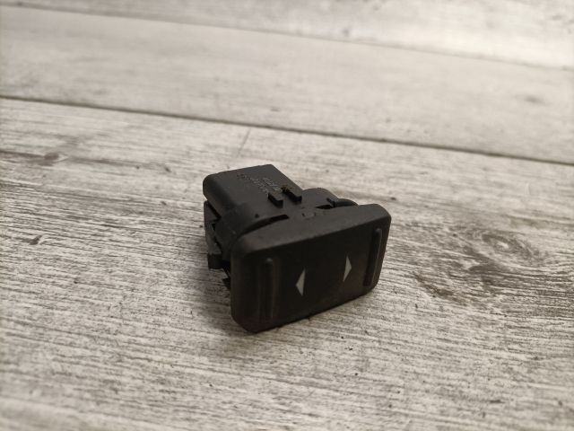 bontott FORD FOCUS C-MAX I Bal hátsó Ablakemelő Kapcsoló